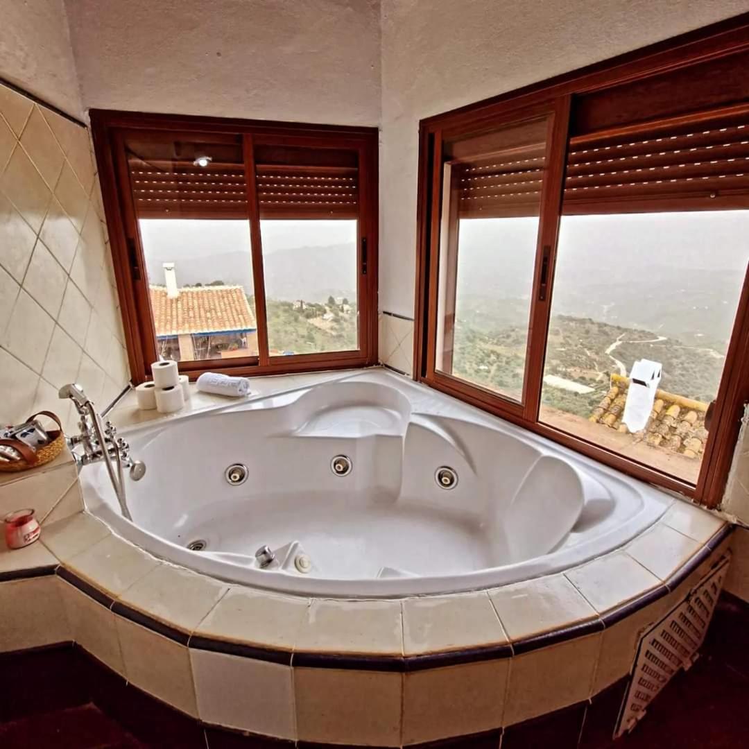 Hotel Rural Verde Oliva Comares Buitenkant foto
