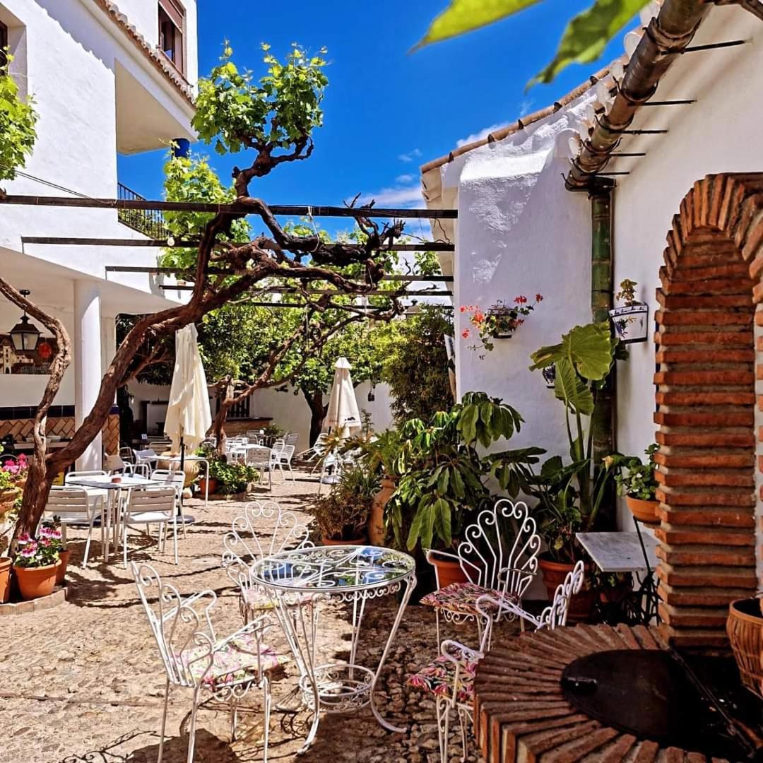 Hotel Rural Verde Oliva Comares Buitenkant foto